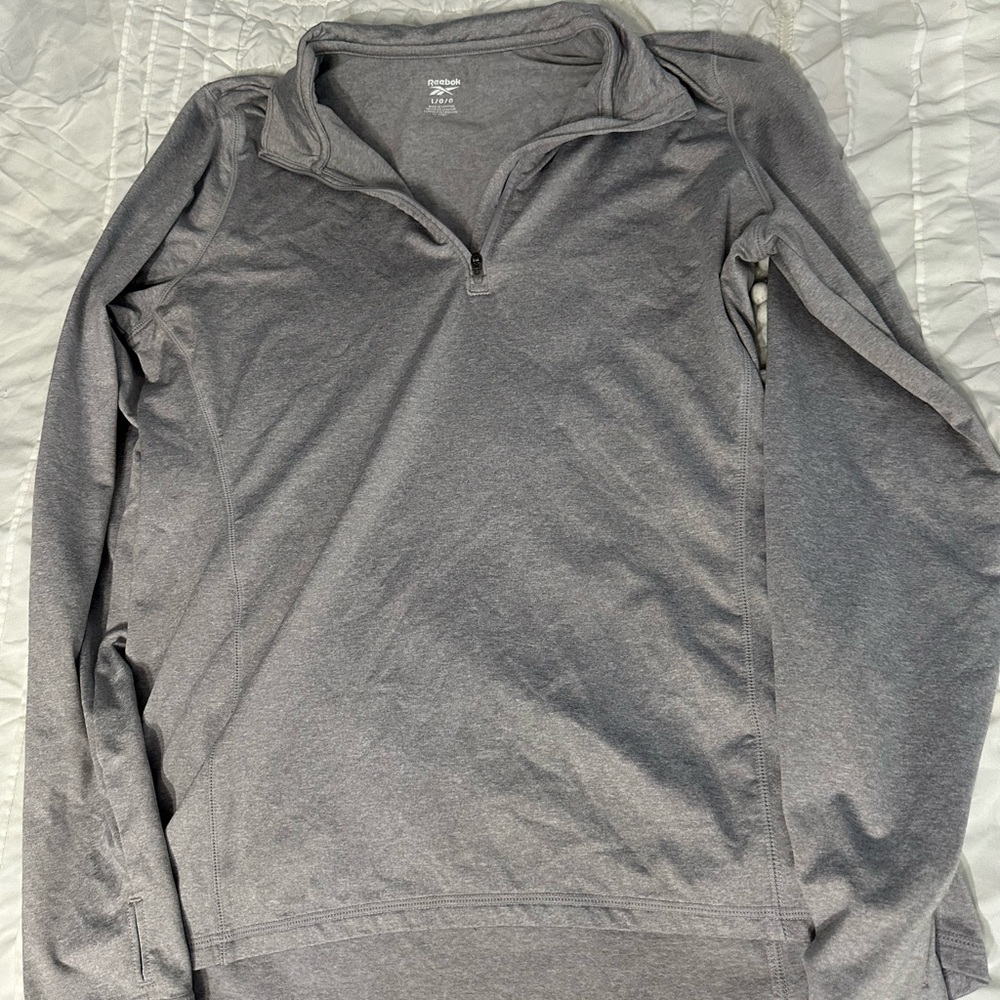 Nike Womens Charcoal Zip-Up Sweater
only worn once, but in very good condition